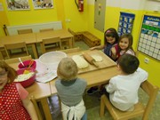 Pečeme koláče ve školce